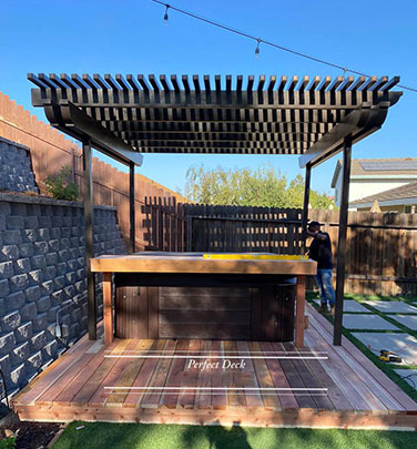 Cedar Decking in Manhattan Beach