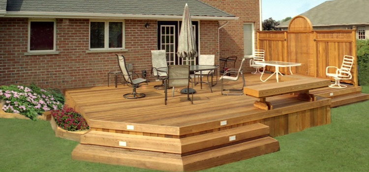 Cedar Composite Decking in Manhattan Beach, CA